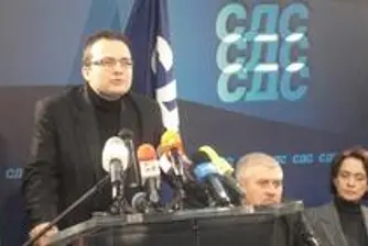 М. Димитров: Долу ръцете от борда