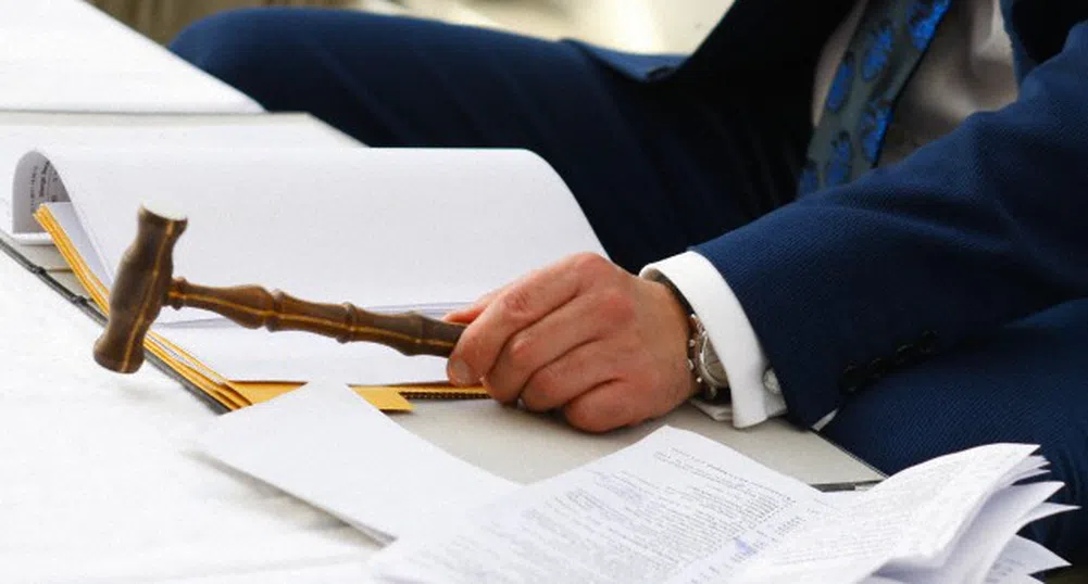 Продадоха имот на ОЦК - Кърджали 90 пъти над обявената цена