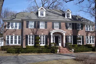 Къщата от филма Сам вкъщи се продава за 2.4 млн. долара