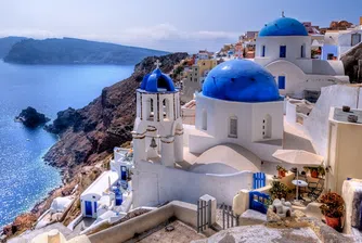 5 места, които трябва да видиш на Санторини