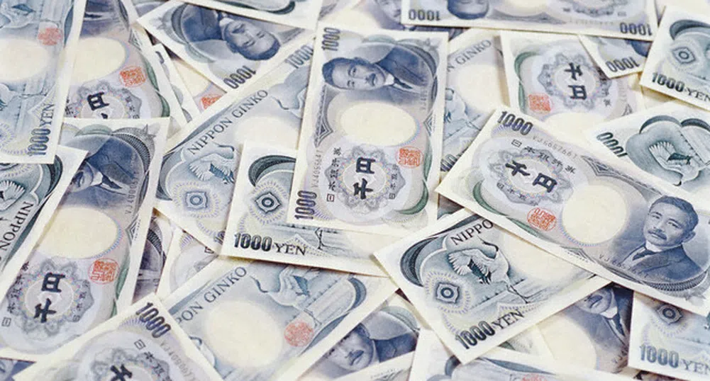 Йената поскъпва спрямо повечето основни валути