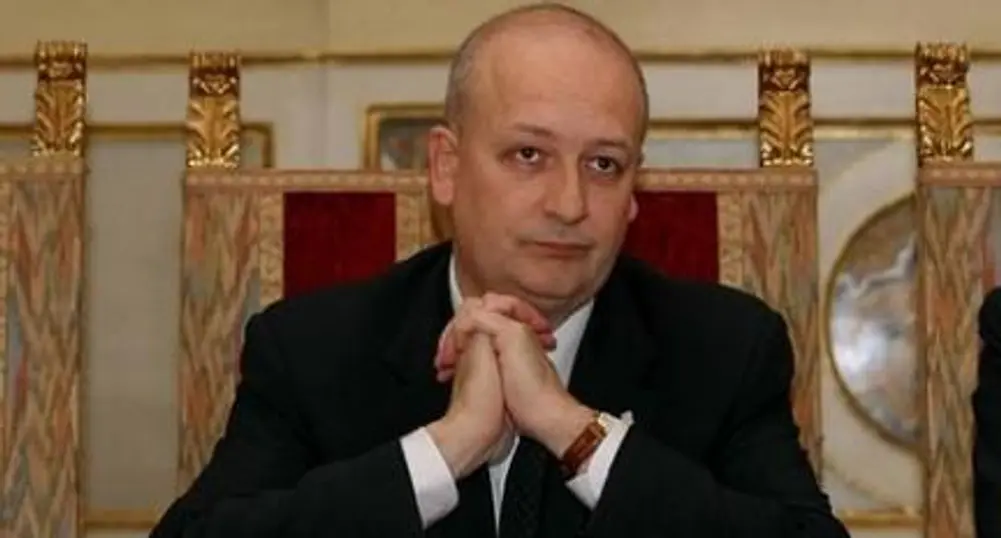 Италиански министър си отива заради български скандал