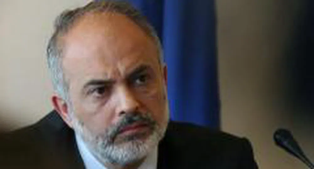 Т. Младенов: Дянков прибърза с пенсиите