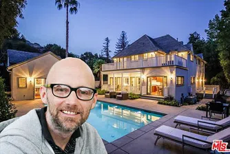 Новата къща на Моби