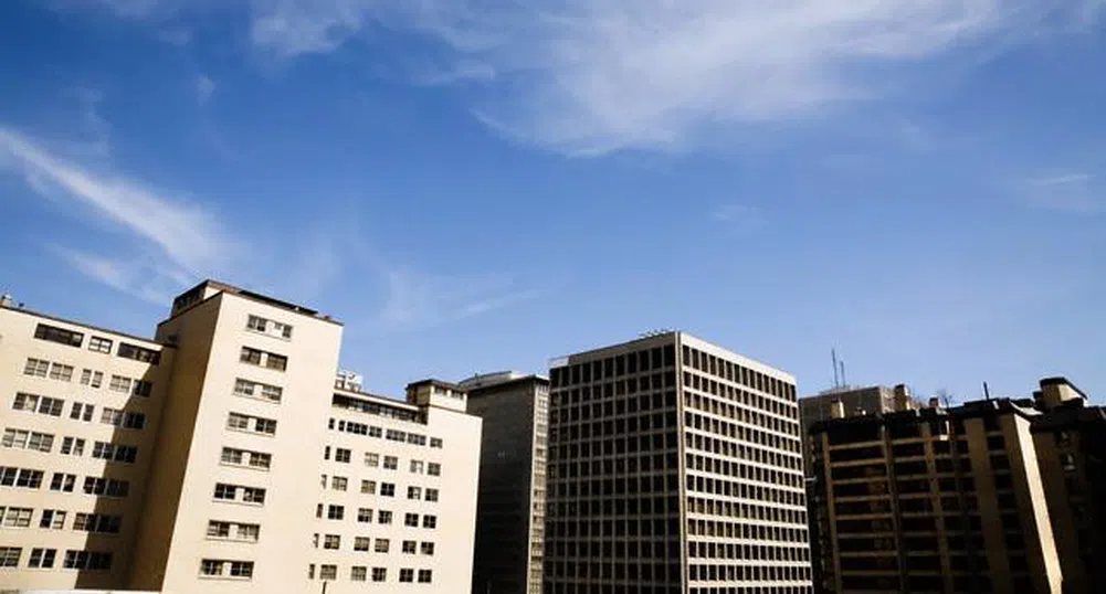 Двуцифрен спад на имотите отчитат от Райфайзен