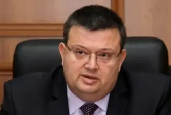 Приеха промени в ГПК, даващи повече правомощия на Цацаров
