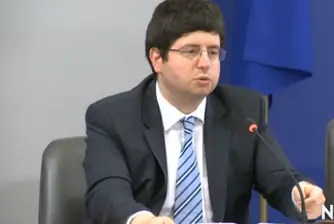 Чобанов пред МВФ: Фокусирали сме се върху социалната политика