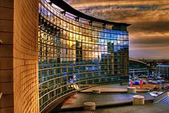 Георги Гергов купува хотел "Радисън"