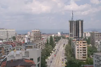 "Преместиха" столичен площад