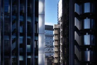 Lloyd's с най-голяма загуба в 323-годишната си история