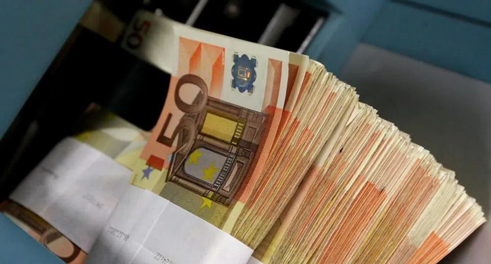 Банки за продан