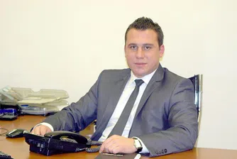 К. Сираков: Българската борса не реагира адекватно на външни новини