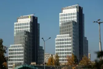 Консолидираната печалба на Софарма пада с 30%