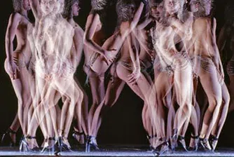 Танц срещу кризата