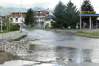 Пораженията от дъждовете в Банско са за милиони