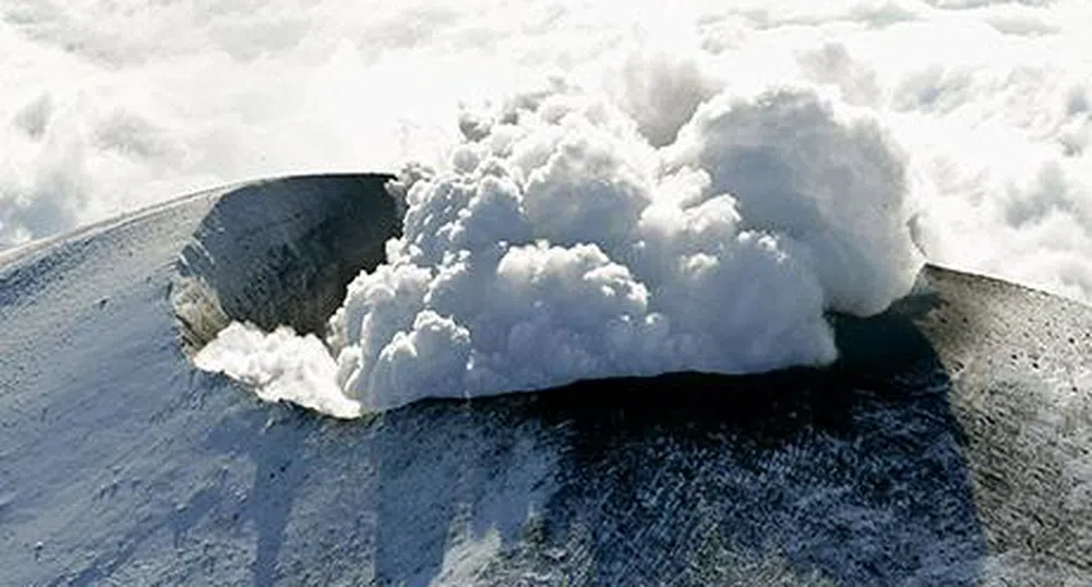 Продават пепел от вулкана в Исландия в интернет