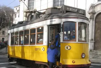 За 8 декември подариха на студентите по-скъп транспорт
