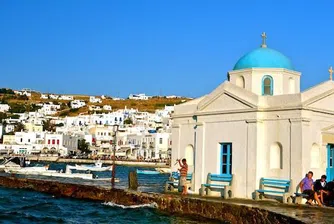 Лейди Гага вдига палат в Гърция