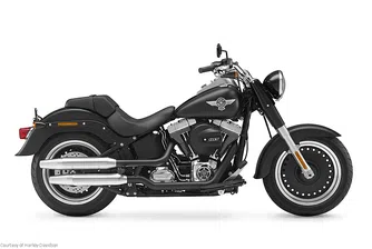 Harley-Davidson се реорганизира, съкращава служители