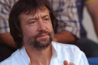 Холдинг Нов век взема от Банев къмпинг “Градина”