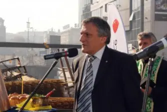 За какво (не) съжалява Петър Диков