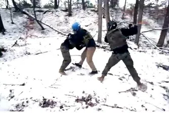 ММА vs морски пехотинци (видео)