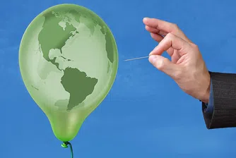 Всички се опасяват от пукането на трети китайски балон