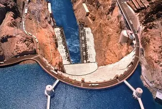 Строят 8 веца в София