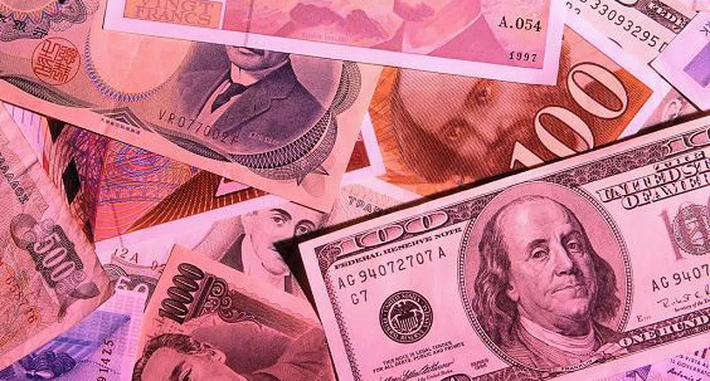 Търговията на валутните пазари остава разнопосочна