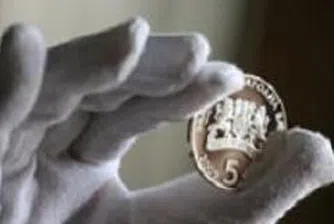 БНБ пуска златна монета от серията Българска иконография