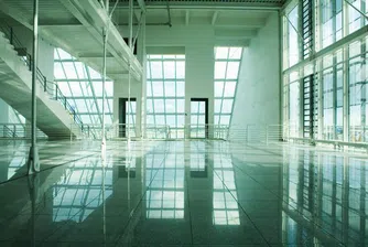 Фрапорт се застрахова в Армеец и Ей Ай Джи България