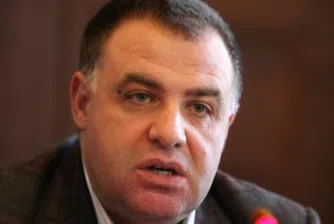 Найденов изреди "дълъг списък" на храните, които поевтиняват