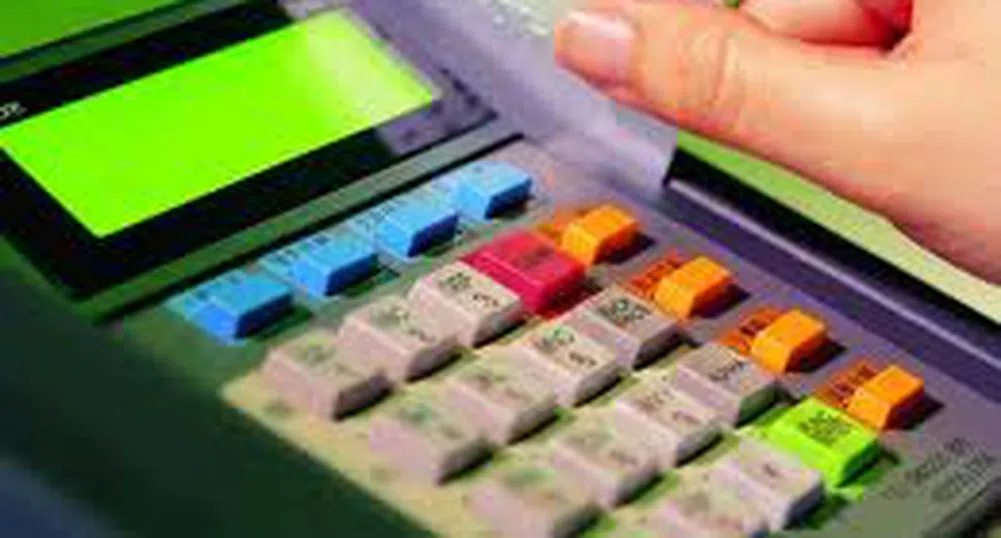 ЕК предлага ограничение на комисионните на банките