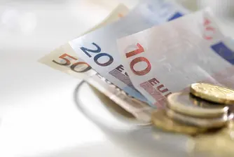 Текущата и капиталовата сметка на минус с 84.2 млн. евро до април
