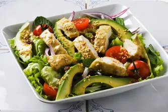 Вижте какво ще се случи с тялото ви, ако ядете авокадо всеки ден