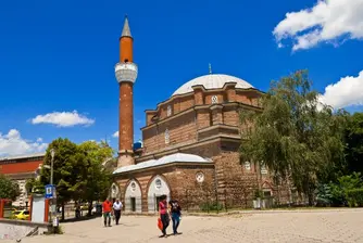 Първи сме по джамии в Европа