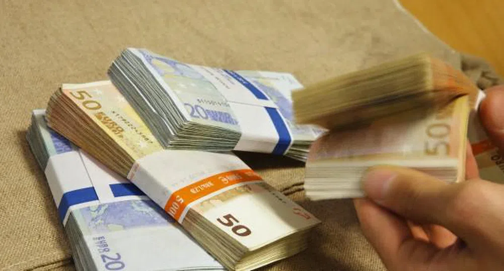Депозитите на домакинствата гонят 40 млрд. лв.