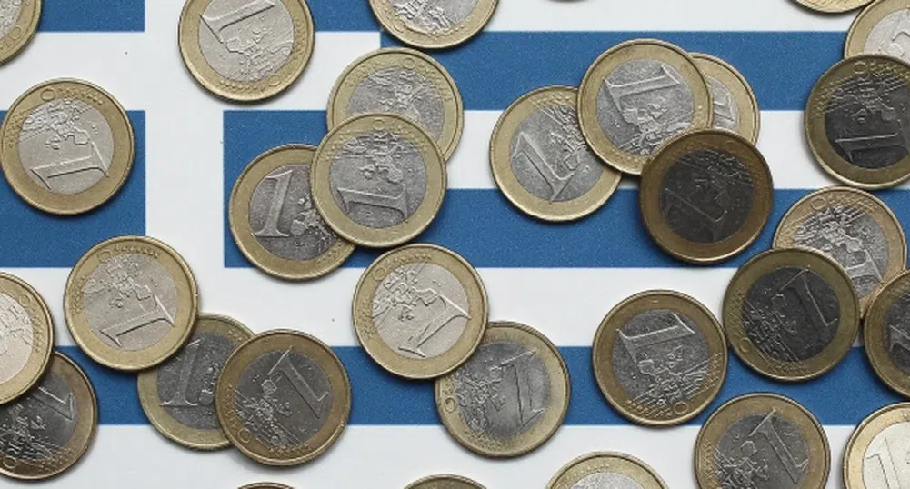 Гръцките фирми започнаха да връщат парите си в банките