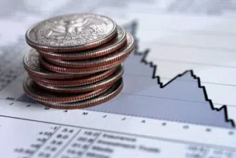 Слабостта на долара се подхранва от рекордния дефицит