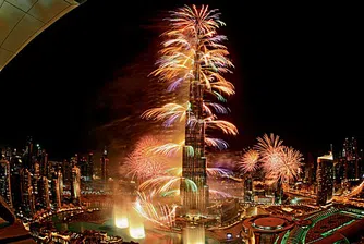 Дубай с рекорд за най-голямо и продължително светлинно шоу