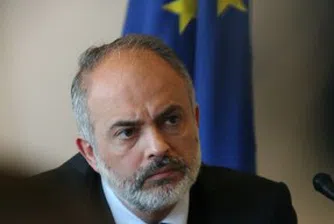 Окончателно - 310 лв. минимална работна заплата от догодина