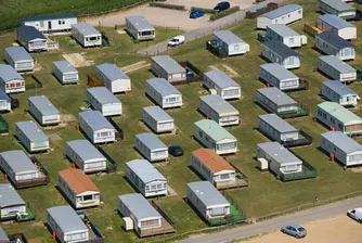 Преносима метална къщичка е хит на "Стройко 2000"