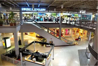 Отвори врати най-големият търговски център в Албания