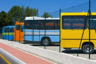 Бургасбус със застраховка в две компании