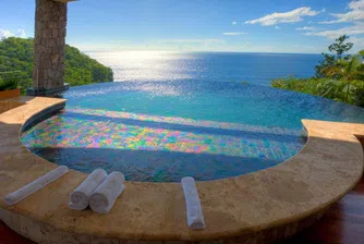 Най - впечатляващите хотелски басейни