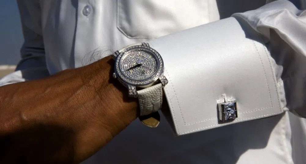 Мъж продава в eBay прокълнат Rolex