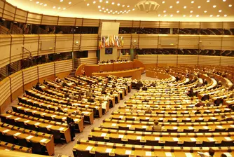 Д. Бъчваров: Предстои тежка 2013-та година