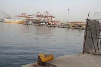 Гръцки кораби превозват 20% от товарите в света