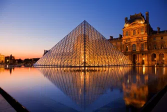 Китайците фалшифицираха и билетите за Лувъра