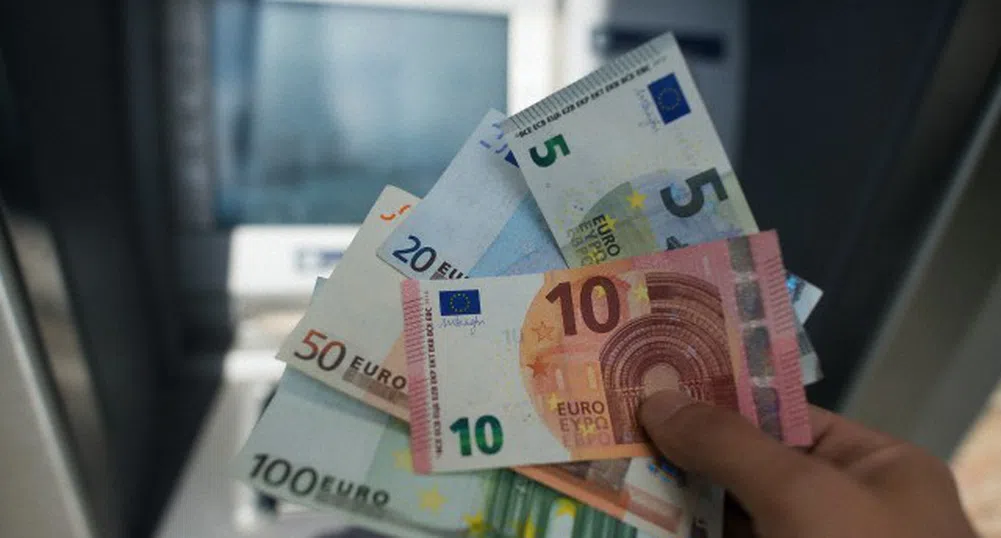 Лихвите по депозитите паднаха от 4.5 на 2% за две години